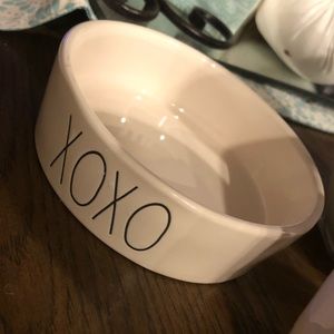 Cat dish by Rae Dunn